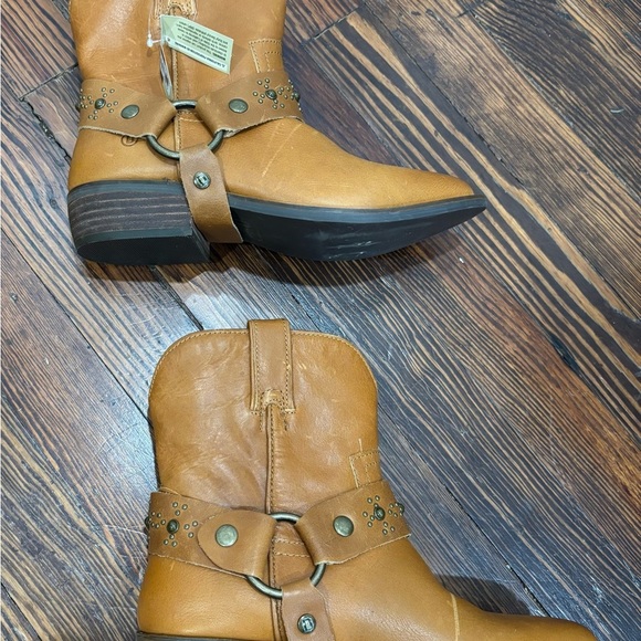 Dingo Women’s Silverada Western Camel Bootie Round Toe Sz 8m NWT - Picture 4 of 16